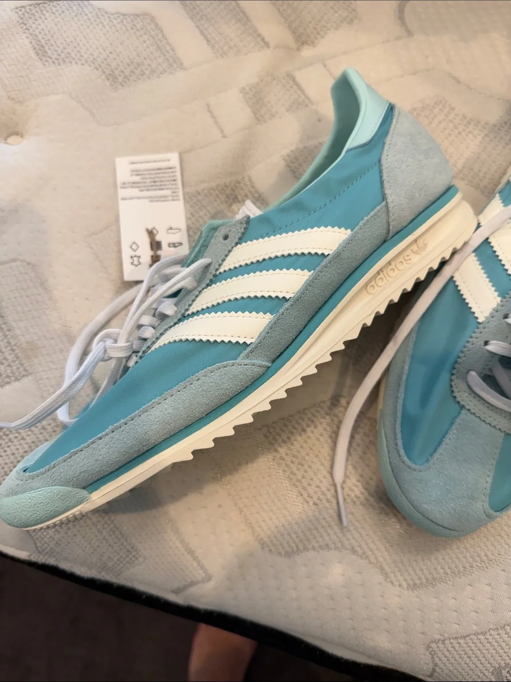 adidas SL 72 Women's Sneakers in Aqua and White